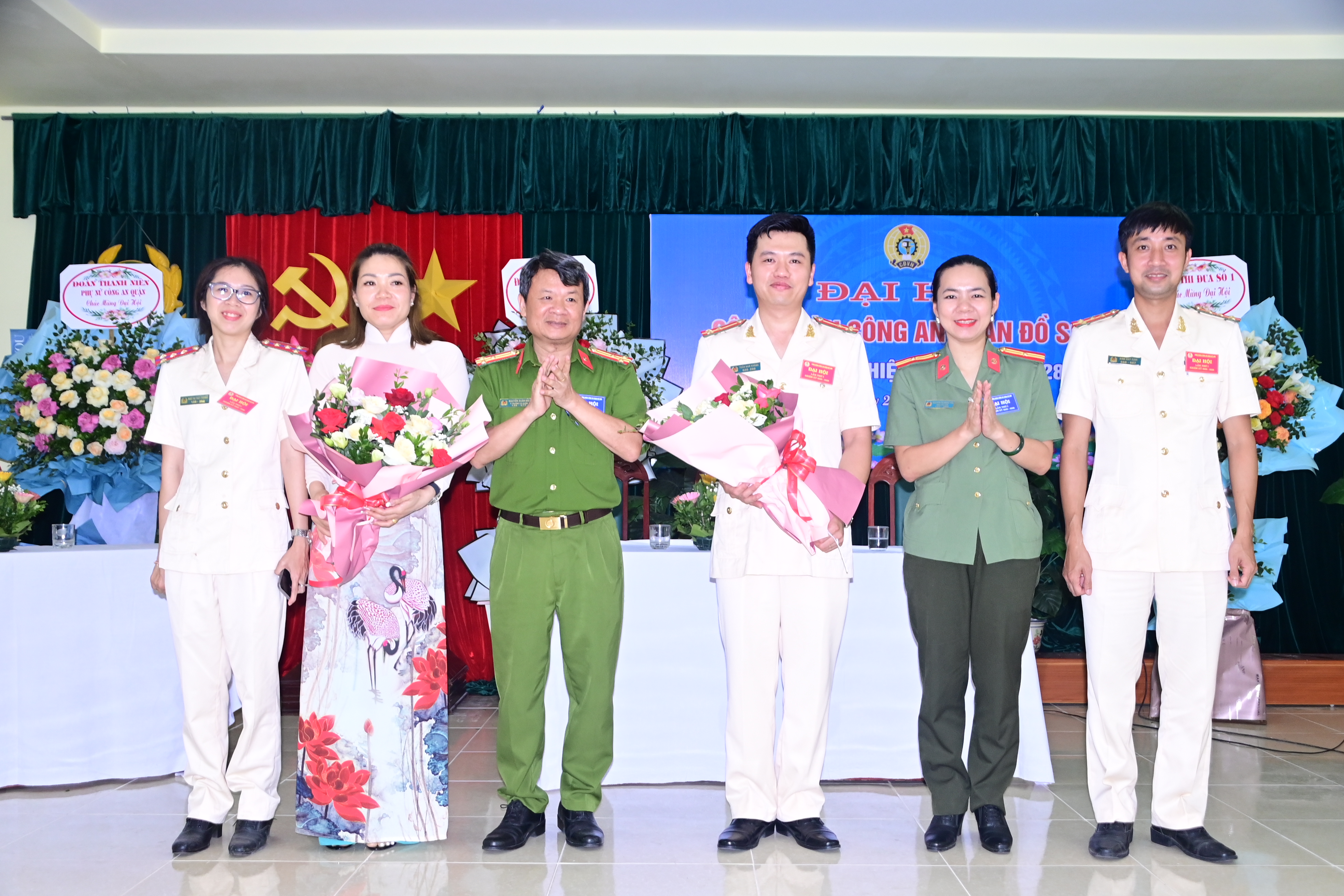 Đại hội  các Công đoàn cơ sở Công an quận Đồ Sơn và Phòng Cảnh sát cơ động thành công tốt đẹp